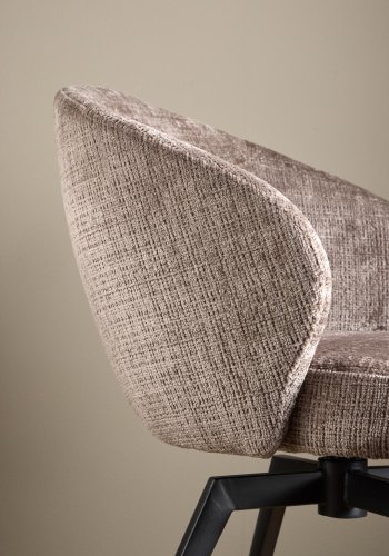 ACT NORDIC Darlene spisestol, med armlener, svingfunksjon, retursving - stvbrunt stoff og svart stl