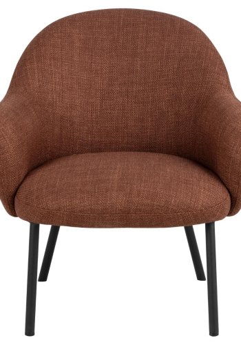 ACT NORDIC Spencer Loungesessel mit Armlehnen – Terrakotta-Stoff und schwarzer Stahl