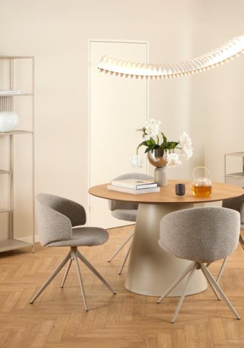 ACT NORDIC Ella spisestuestol, med svingfunksjon - beige stoff og grtt stl