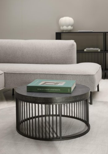 ACT NORDIC Strington Couchtisch, rund – mattschwarzes Izmir-Melamin und schwarzer Stahl (65)