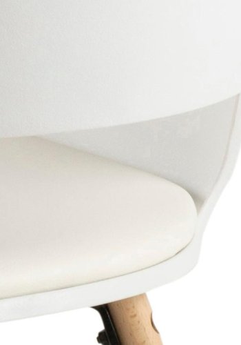 ACT NORDIC I_Luna Esszimmerstuhl, mit Armlehnen, weißes PU, mattweißes Polypropylen und matte Buche