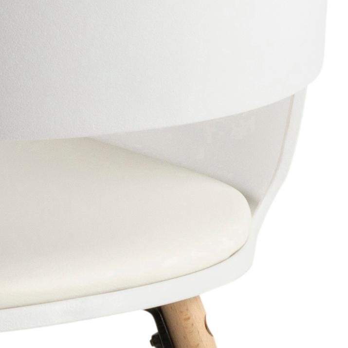 ACT NORDIC I_Luna Esszimmerstuhl, mit Armlehnen, weißes PU, mattweißes Polypropylen und matte Buche