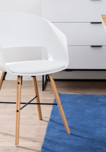 ACT NORDIC I_Luna Esszimmerstuhl, mit Armlehnen, weißes PU, mattweißes Polypropylen und matte Buche