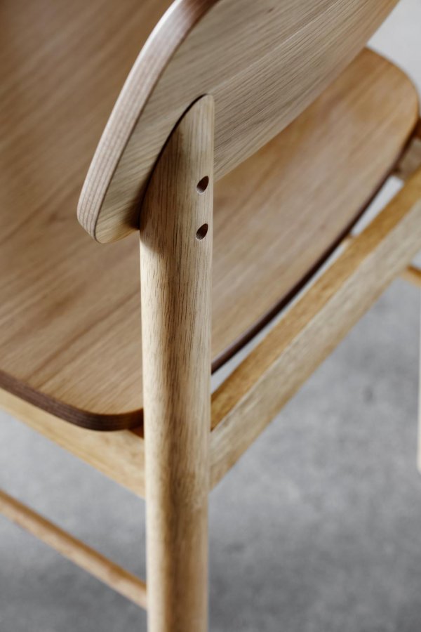 ACT NORDIC Barlow Barhocker, mit Rückenlehne, Fußstütze - Eiche Acryllack Eichenfurnier und Eiche Acryllack Kautschukholz