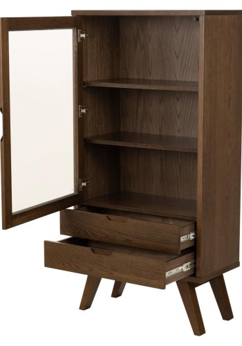 ACT NORDIC A-Line vitrineskab, m. 1 glaslge, 2 hylder og 2 skuffer - rgfarvet egefiner