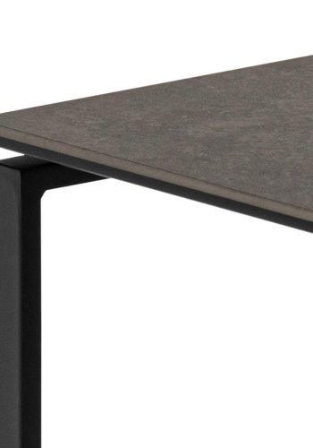 ACT NORDIC Katrine Satztische – schwarze Fairbanks-Keramik und mattschwarzer Stahl (50 x 50) (2er-Set)