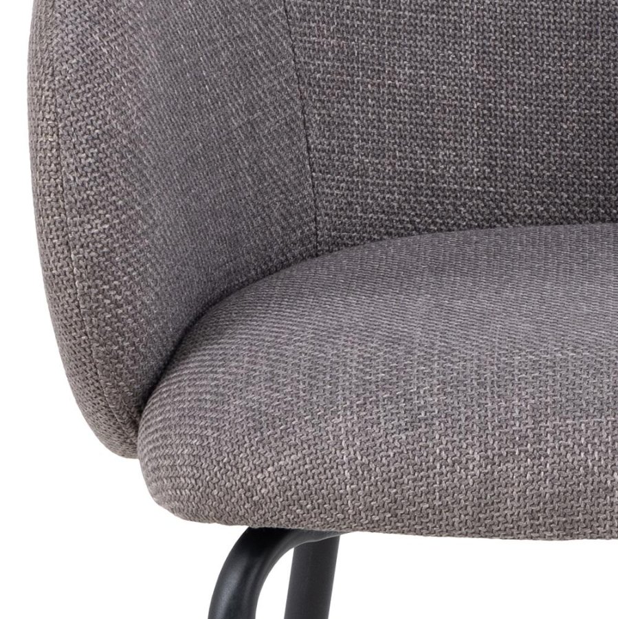 ACT NORDIC Eleanor Esszimmerstuhl, mit Armlehnen – hellgraubrauner Stoff und schwarzer Stahl