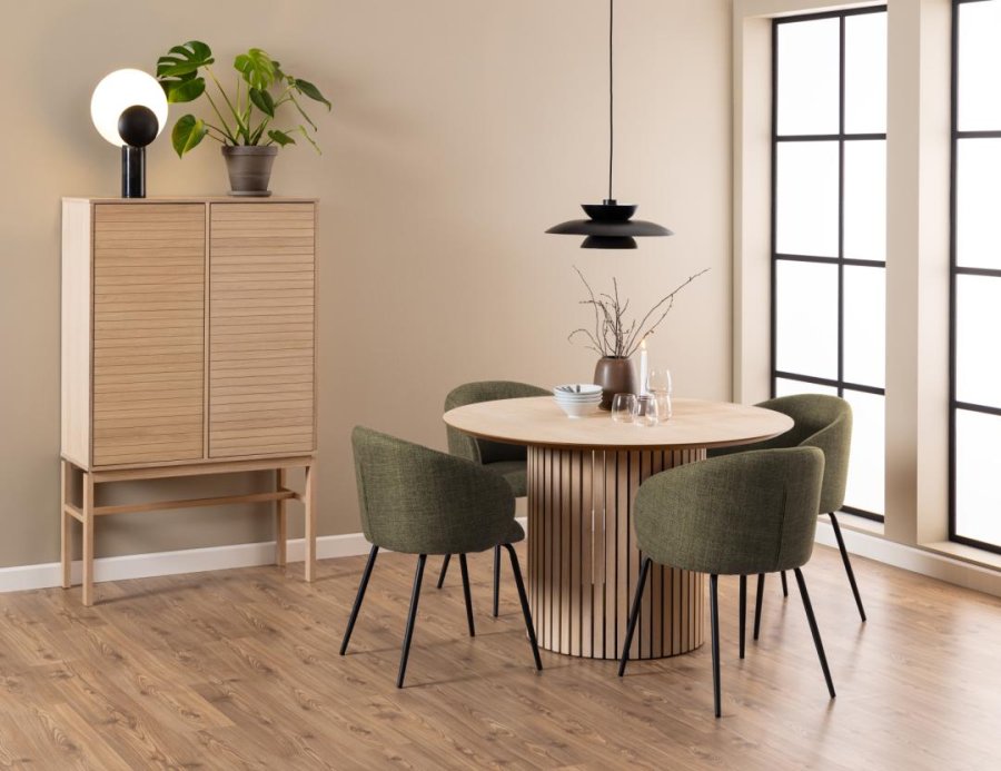 ACT NORDIC Eleanor Esszimmerstuhl, mit Armlehnen – grüner Stoff und schwarzer Stahl