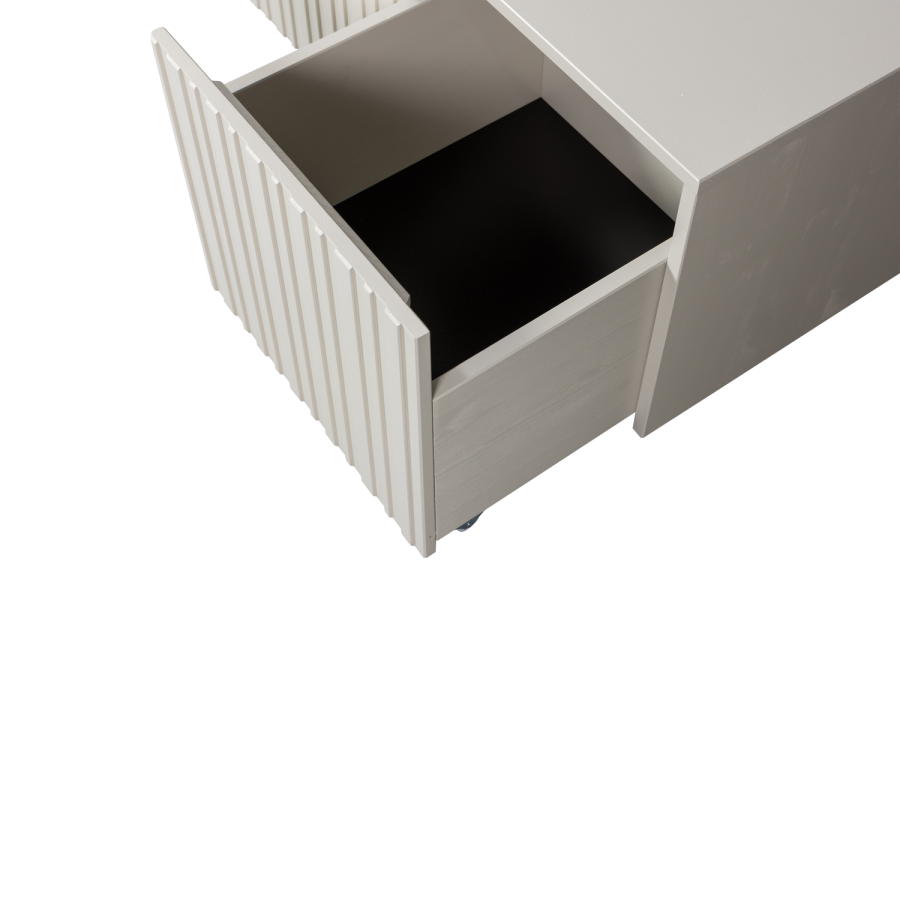 NY DJUPDAMMAD VNINGSBÄNK I FURU [fsc]