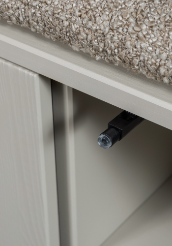 WOOOD SETTLE DOWN TV-MÖBEL/BÄNK 108 CM DUST MED SITTDYNA [fsc]