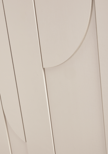 WOOOD RAIN GARDEROB MED 2 DÖRRAR I FURU [fsc]