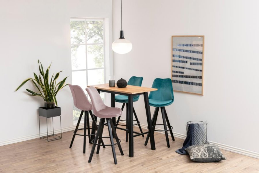 ACT NORDIC Chara rektangulrt barbord, Plate i vill eik oljet eikefiner, Stativ i matt svart NC lakk eikefiner med fotsttte og planker, 117x58x105 cm