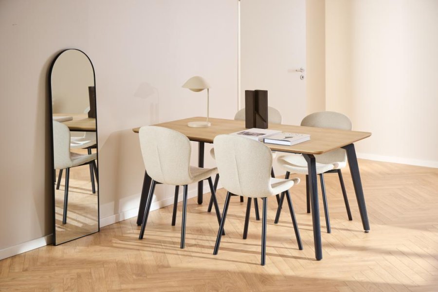 ACT NORDIC Esra spisestuestol, Apia stoff beige 453, Ramme matt svart grov pulverlakkert stl med glidels, eske med 2 stk., eske 3 av 3