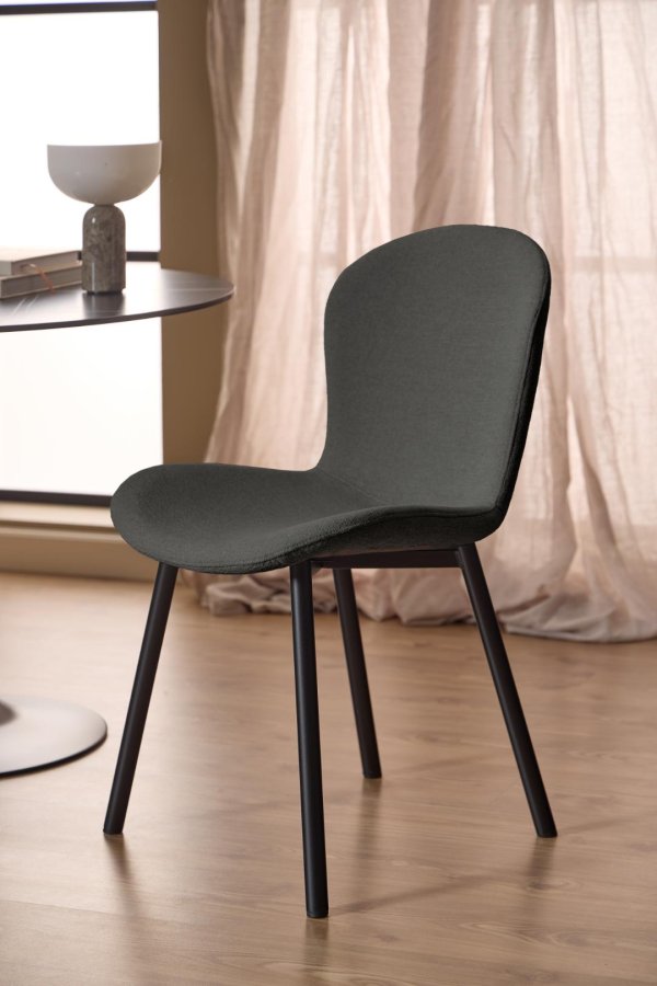 ACT NORDIC Esra Esszimmerstuhl, Apia-Stoff dunkelgrau 458, Gestell aus mattschwarzem, pulverbeschichtetem Stahl mit Reiverschluss, Karton 2 Stk.