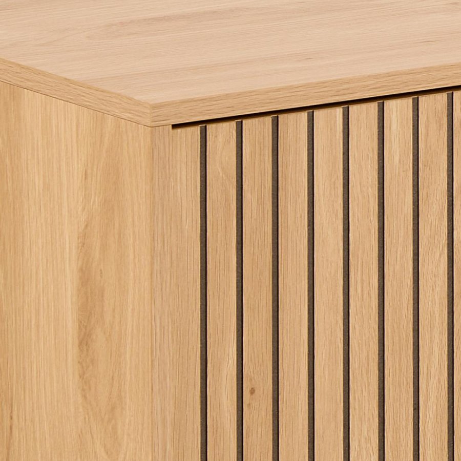 ACT NORDIC Jaipur TV-Tisch, Platte, Rahmen und 3 Tren aus Melamin in rauer Eiche, Rahmen aus mattschwarzem, rauem, pulverbeschichtetem Stahl, 176,4 x 40 x 45 cm