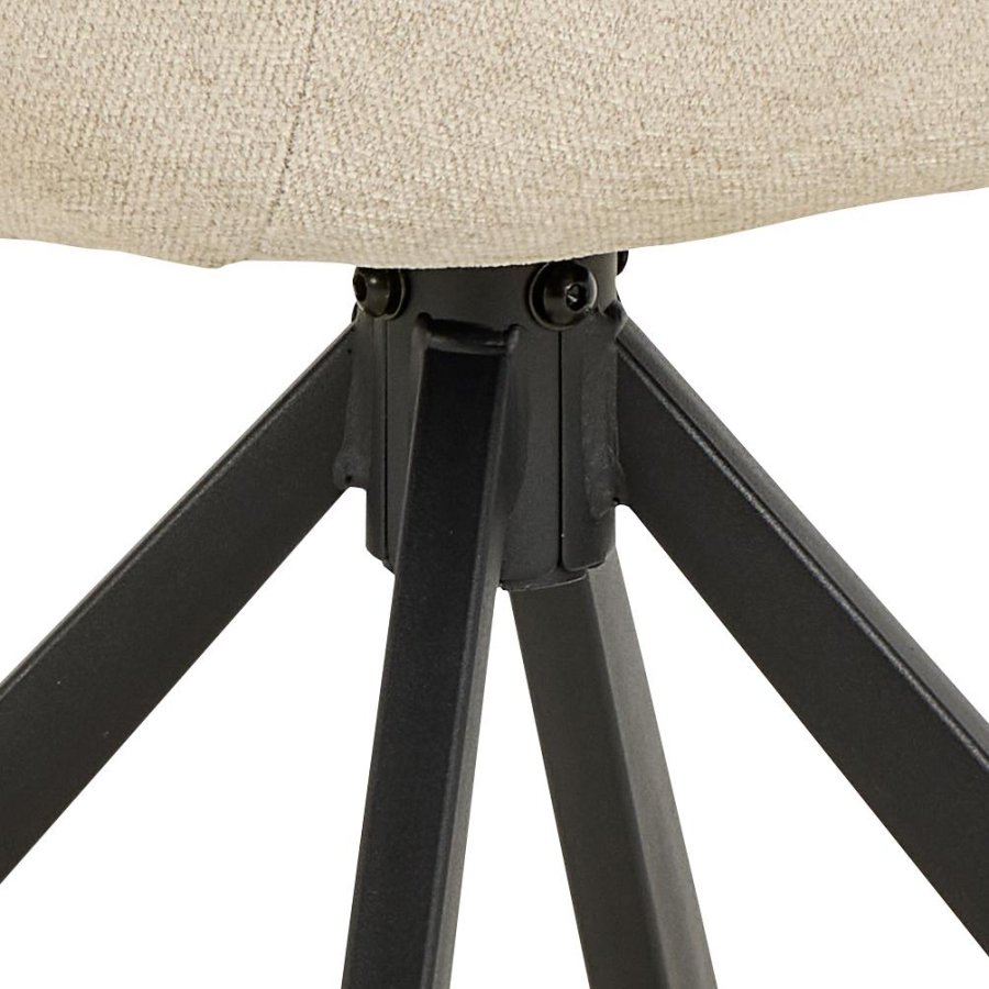 ACT NORDIC Carlton spisestuestol, Apia stoff beige 453, 4-stjerners understell mattsvart, grovt pulverlakkert stl med svingfunksjon og pocketfjrer, eske med 2 stk.