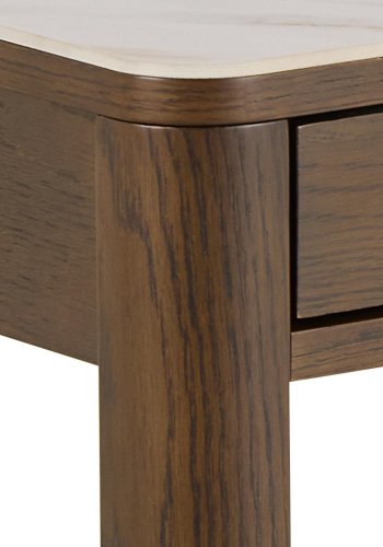 
ACT NORDIC Southampton sofabord - kremfarget keramikk og røykfarget eikefiner, 1 skuff, skjult oppbevaring, rektangulær
