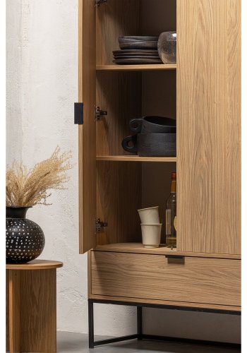 WOOOD Silas skp, med 2 dörrar, 2 hyllor och 1 lda - ekmelamin och svart metall