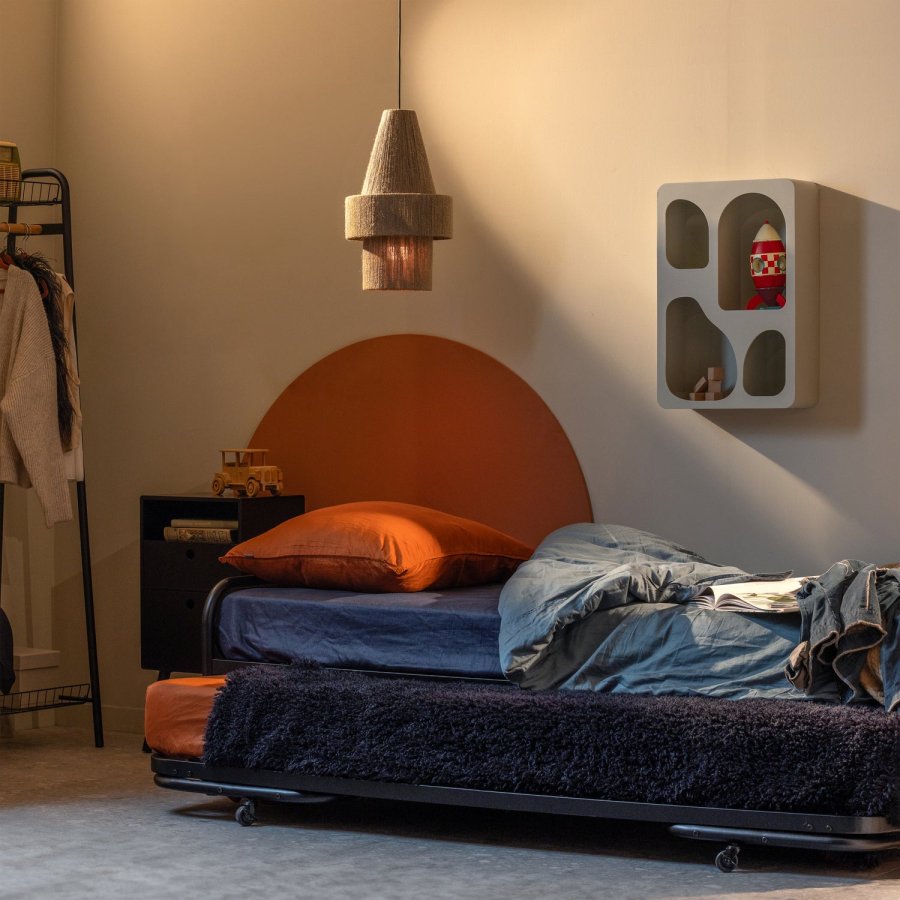 WOOOD LUCY UDSKRIFTSENGE METAL SORT 90X200CM