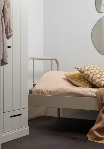 WOOOD MATA ENKELSNG METALL SAND 90x200CM