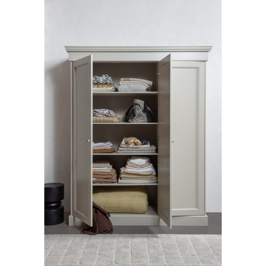 WOOOD OLIVIA HYLLSET FÖR GARDEROB I FURU [fsc]