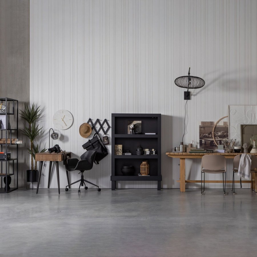 ÖPPET SKP I TRÄBONK I MATTSVART FURU [fsc]