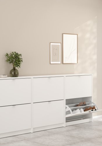 TVILUM Shoes skosk�p - vitt tr&auml;, med 2 vikd&ouml;rrar och 2 fack