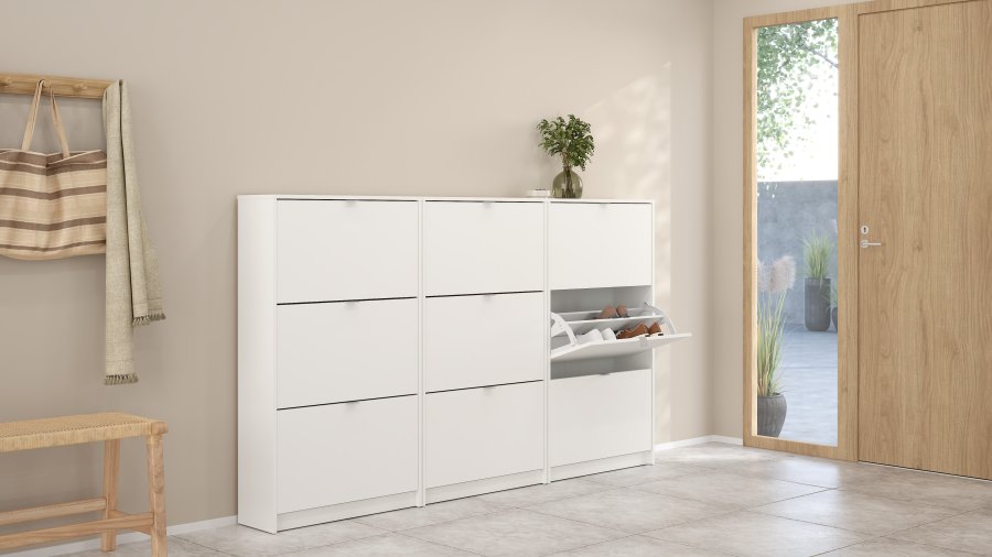 TVILUM Shoes skosk�p - vitt tr&auml;, med 3 vikd&ouml;rrar och 2 fack