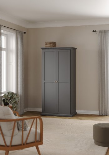 TVILUM Paris garderobeskab - mat gr� tr�, m. 2 l�ger 