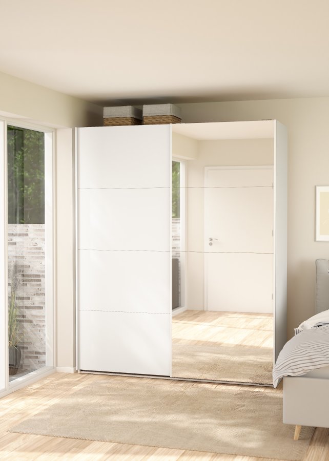 TVILUM Bergamo Garderob med 1 skjutd&ouml;rr + 1 skjutd&ouml;rr med spegel 180 x 220 cm - Paket