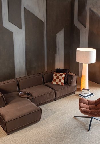 WOOOD Maudi dreibar lenestol Chenille struktur brun