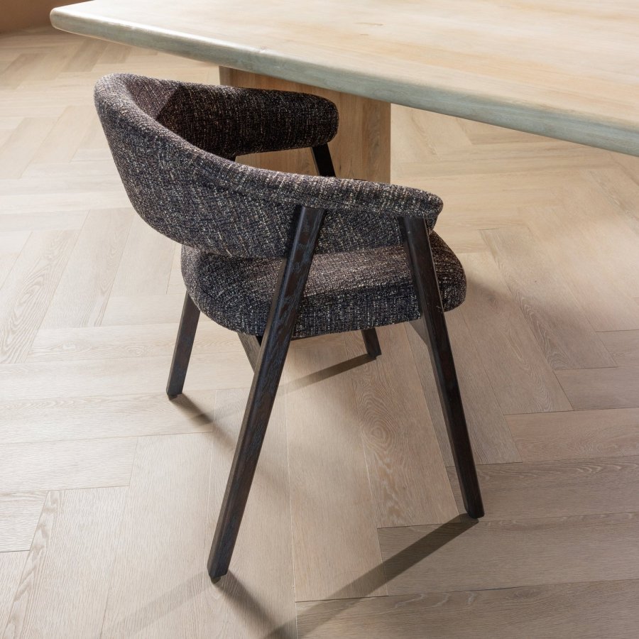 WOOOD Tunar Matstol Med Armst&ouml;d Tr&auml; M&ouml;rkbrun [Fsc]