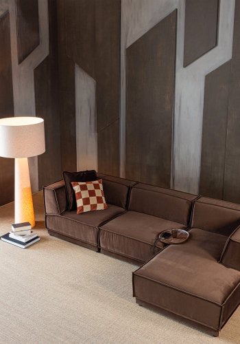 WOOOD Manu Sch�slongsoffa H�ger Sammet Brun [Fsc]