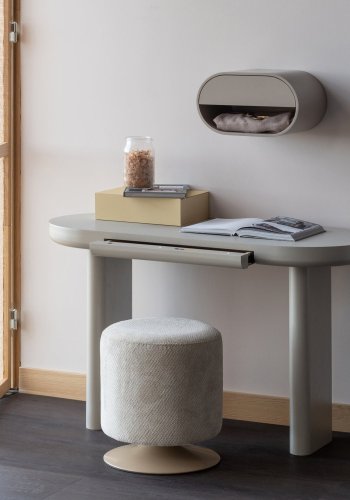 WOOOD Islen puff med svingfot Boucl&eacute; beige