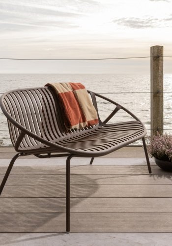 WOOOD Bruce tr�dg�rdsb�nk 2-sits PP/Metall Lila/Brun