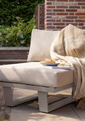 WOOOD Bear tr�dg�rdsstol/1-sits element aluminium sand