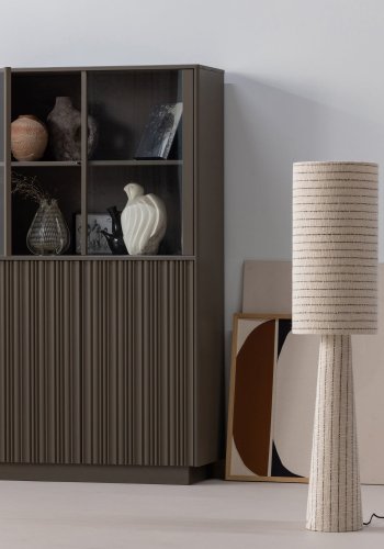 WOOOD Nova Lavt Vitrineskap Furu Tr�ffelbrun [Fsc]