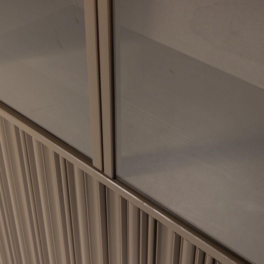 WOOOD Nova Lavt Vitrineskap Furu Tr�ffelbrun [Fsc]