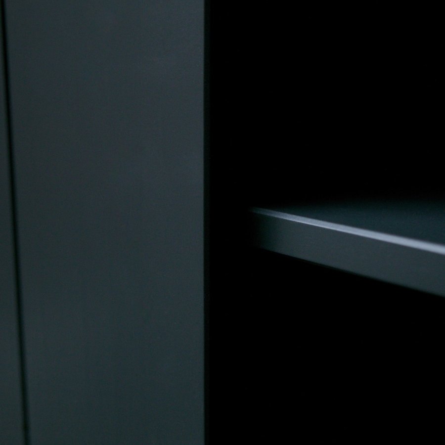 WOOOD Move skyved�rsskap furu matt svart [Fsc]