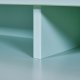 NORDIC LIVING COLLECTION Skrivbord i massivt tr� i salviagr�nt med rundade h�rn och kanter, praktiska fack och h�l f�r sladdar.