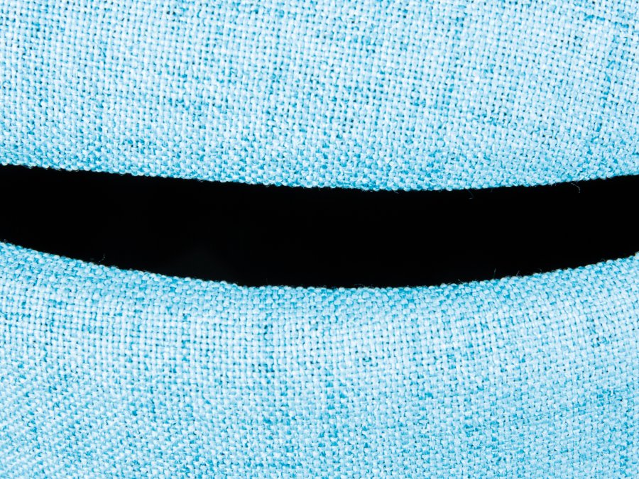 NORDIC LIVING COLLECTION Dilia oceanbl� pall med PU-handtag, f�rvaringsutrymme och b�rrem