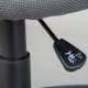 NORDIC LIVING COLLECTION  Jessi svingstol, m�rkegr�/hvit, med svingbart sete, 5 lastavhengige bremsede sikkerhetshjul og trinnl�s h�ydejustering