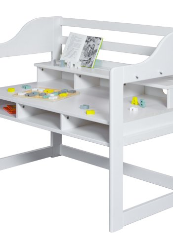 NORDIC LIVING COLLECTION Vitt barnbord tillverkat av massiv furu, h�jdjusterbart och med 6 fack