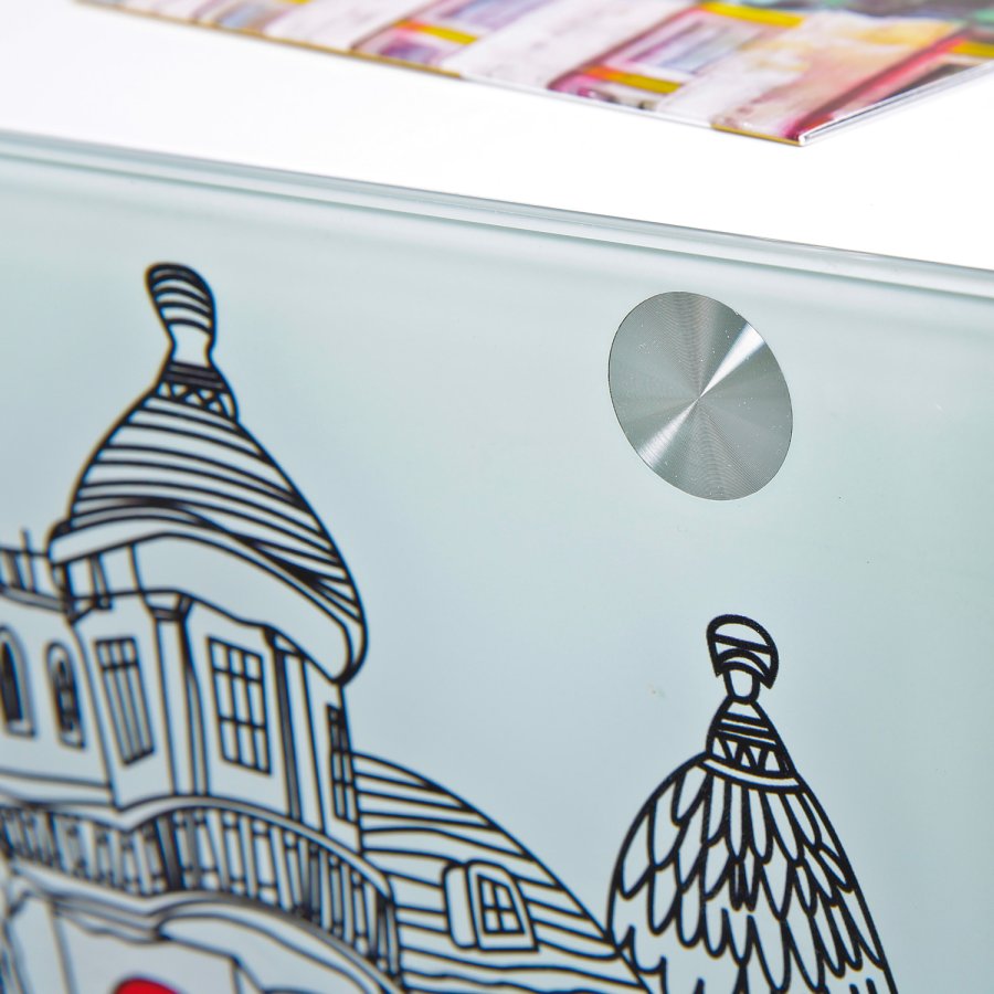 NORDIC LIVING COLLECTION Vitt Londoncube sidobord med logotyp och 2 hyllor