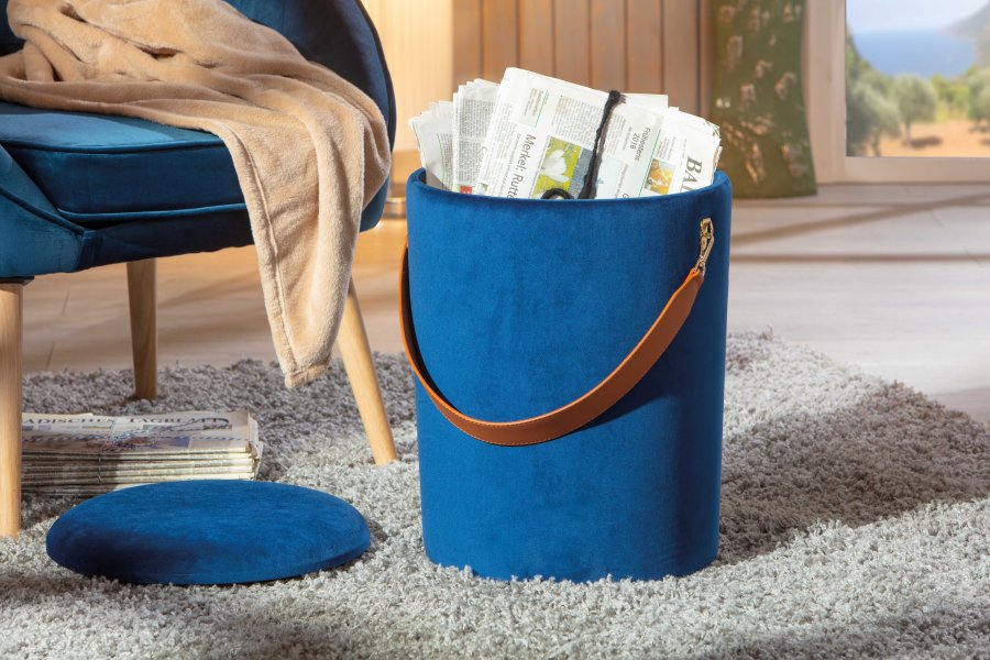 NORDIC LIVING COLLECTION Papua-pall i sammetsbl�tt med PU-handtag, f�rvaringsutrymme och b�rrem i konstl�der