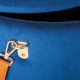 NORDIC LIVING COLLECTION Papua-pall i sammetsbl�tt med PU-handtag, f�rvaringsutrymme och b�rrem i konstl�der