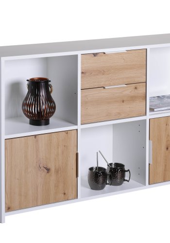 NORDIC LIVING COLLECTION Pepeto 2T2S kommode i h�ndlaget eik/hvit med 3 rom og 3 d�rer