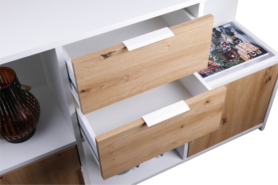 NORDIC LIVING COLLECTION Pepeto 2T2S kommode i h�ndlaget eik/hvit med 3 rom og 3 d�rer