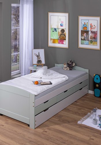 NORDIC LIVING COLLECTION Prati barnegarderobe med 2 d�rer, laget av heltre furu, malt lys gr�