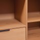 NORDIC LIVING COLLECTION Moderne kommode laget av heltre furu, lakkert i eik. Stabil base takket v�re en svart metallramme, h�ndtak i svart metall av h�y kvalitet, god oppbevaringsplass med �n skuff. To hyller bak to d�rer.